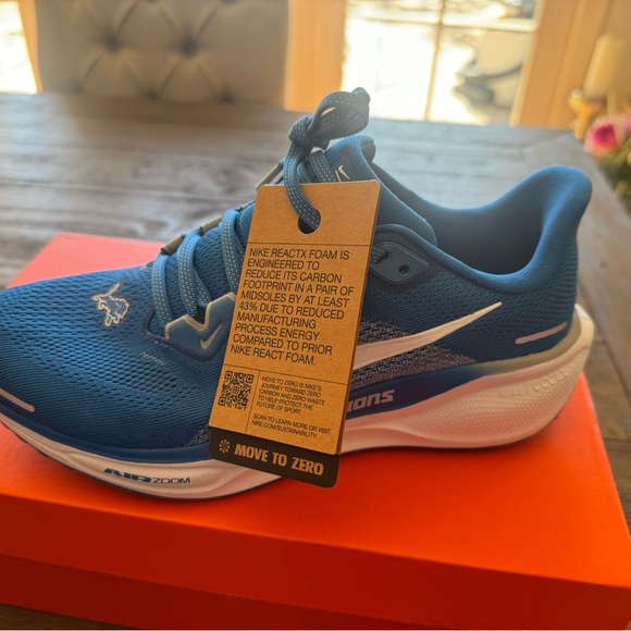 BRAND NEW NIKE ZOOM PEGASUS 41 DETROIT LIONS 7/8.5 - Picture 2 of 8